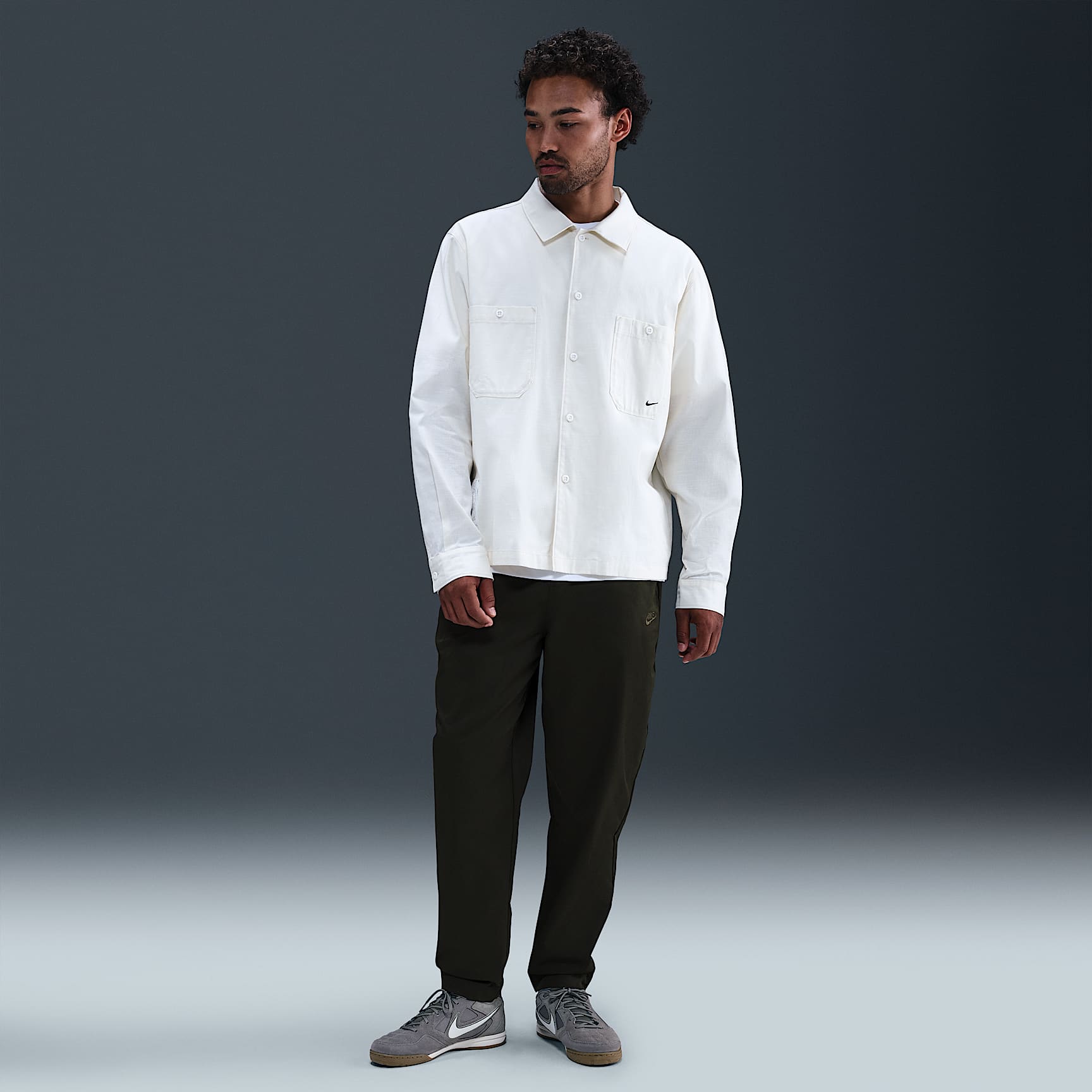 Nike Club Men's Woven Tapered Pants. Nike.com